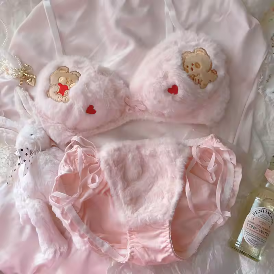 Peluş İç Giyim